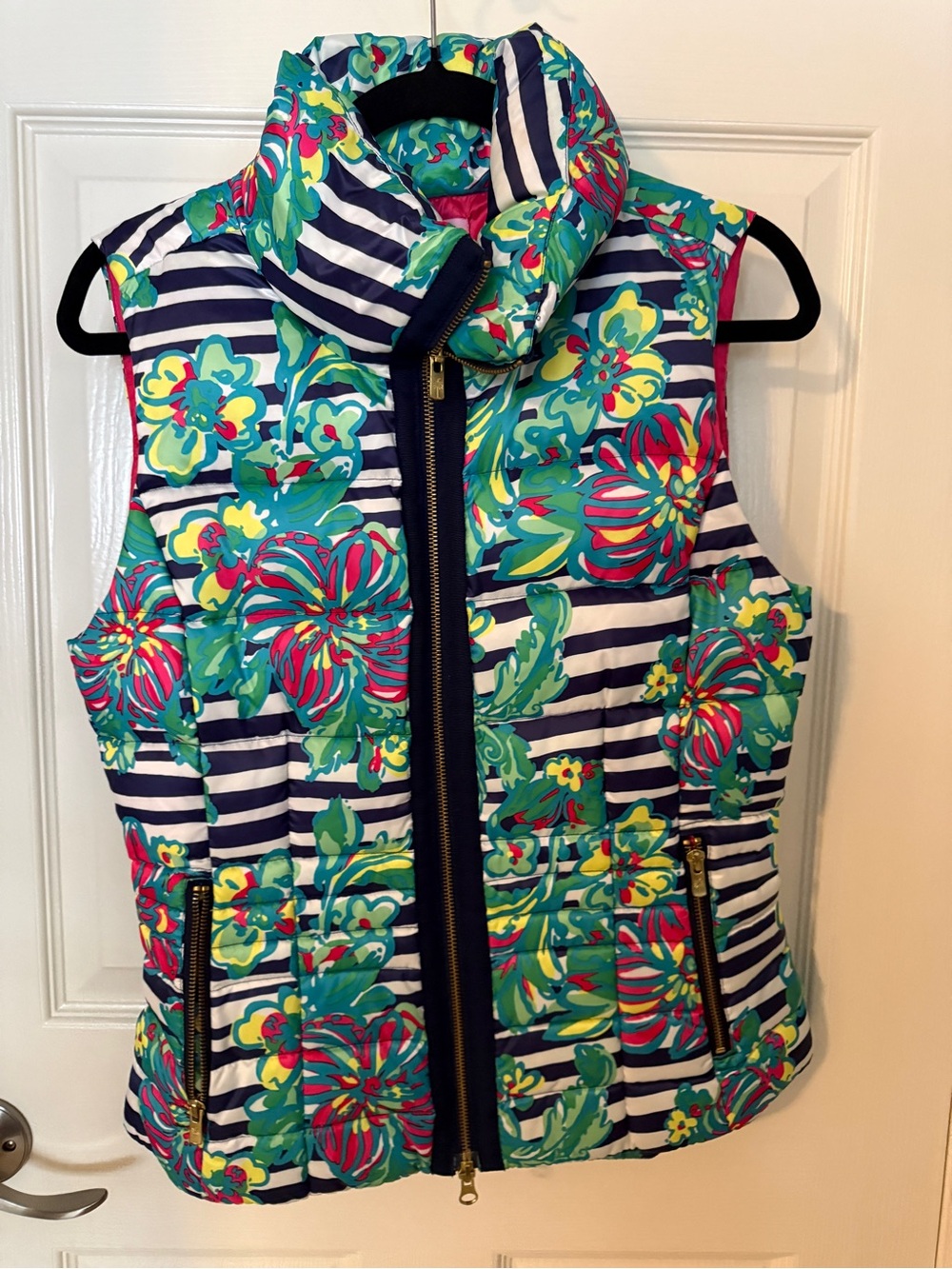 Lilly Pulitzer Navy Striped Floral Quilted Puffer Vest